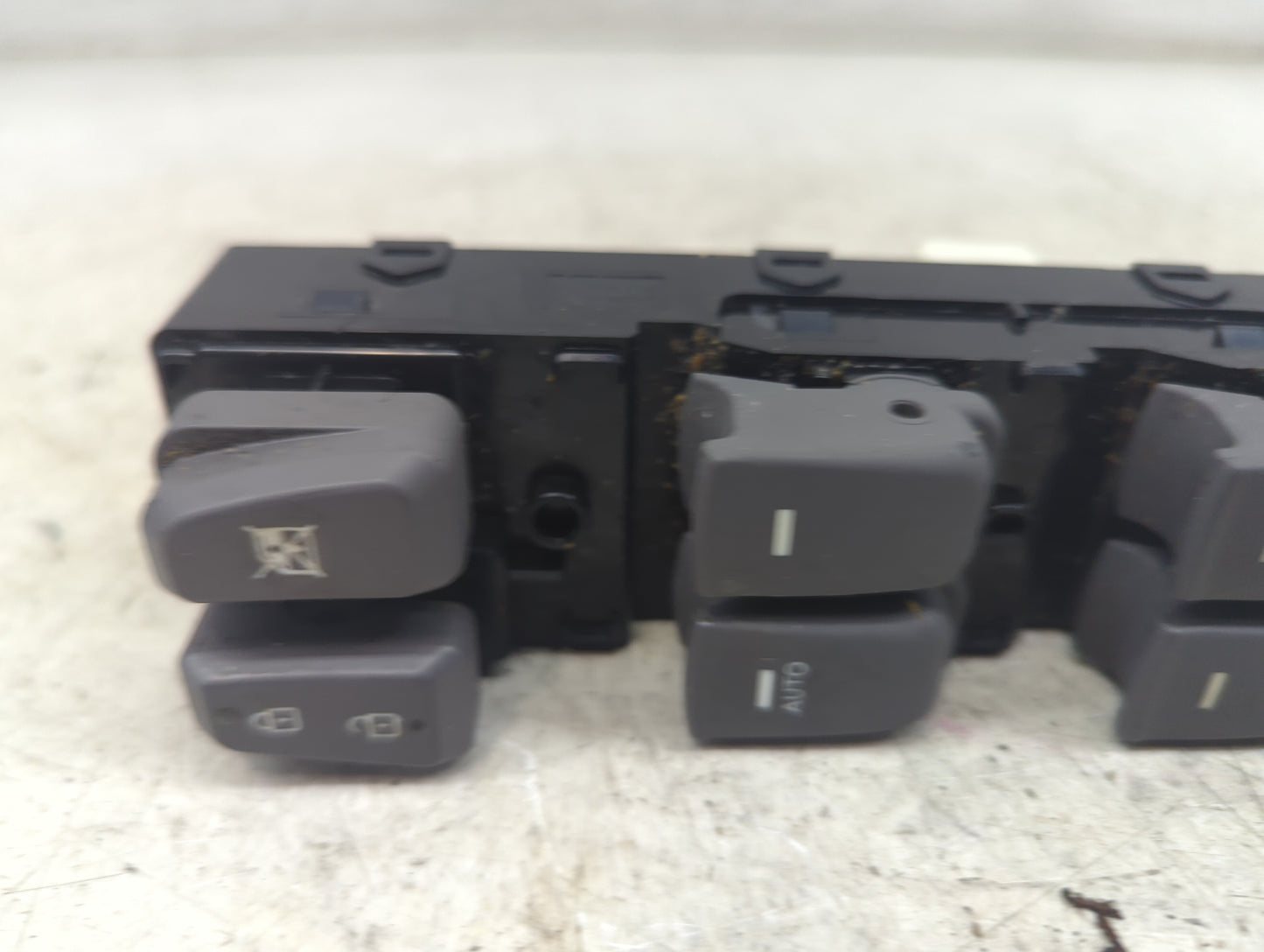 2011-2015 Hyundai Sonata Master Power Window Switch Replacement Driver Side Left Fits Fits 2011 2012 2013 2014 2015 OEM Used