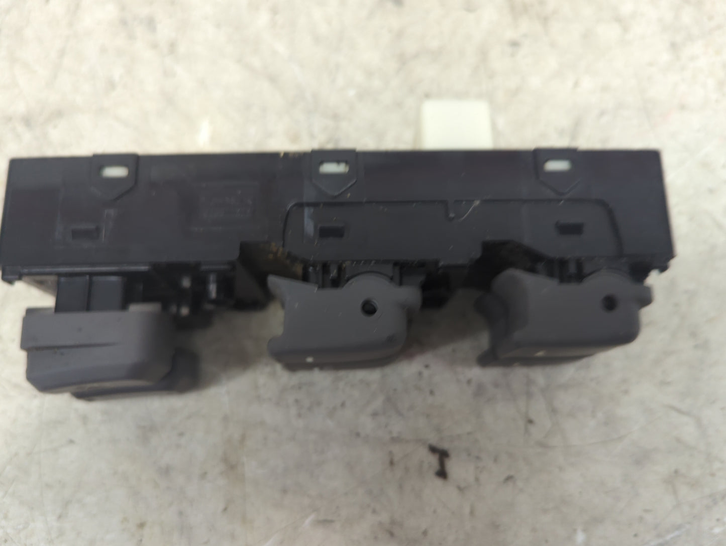 2011-2015 Hyundai Sonata Master Power Window Switch Replacement Driver Side Left Fits Fits 2011 2012 2013 2014 2015 OEM Used