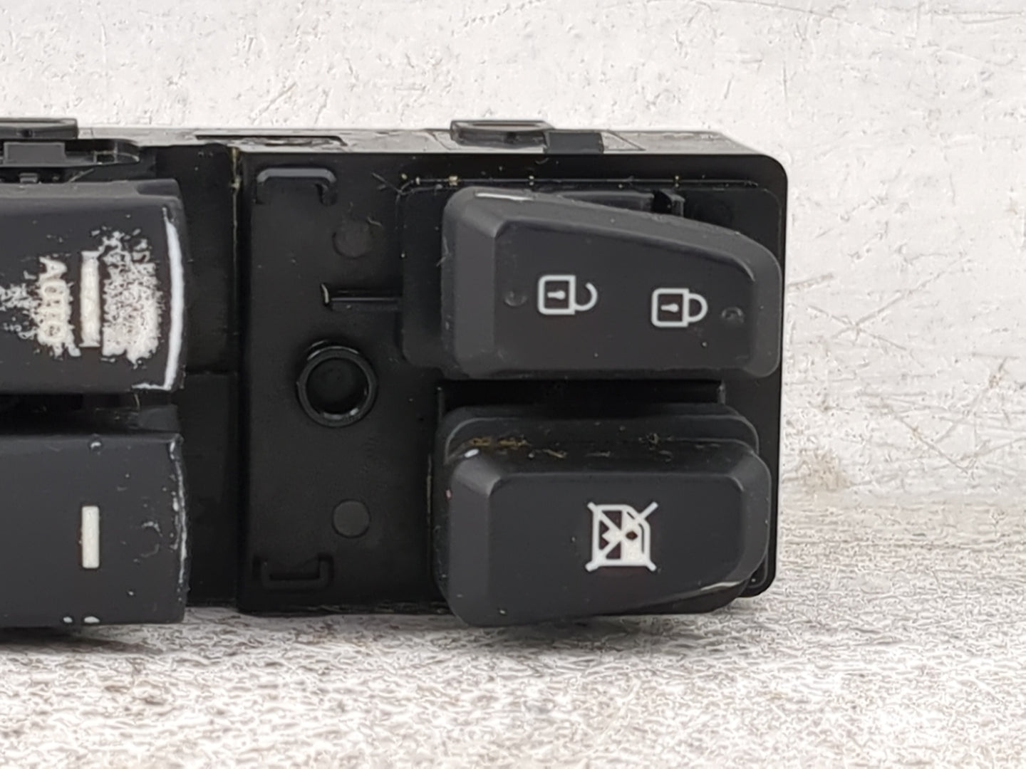 2011-2015 Hyundai Sonata Master Power Window Switch Replacement Driver Side Left P/N:201312050828 Fits OEM Used Auto Parts -