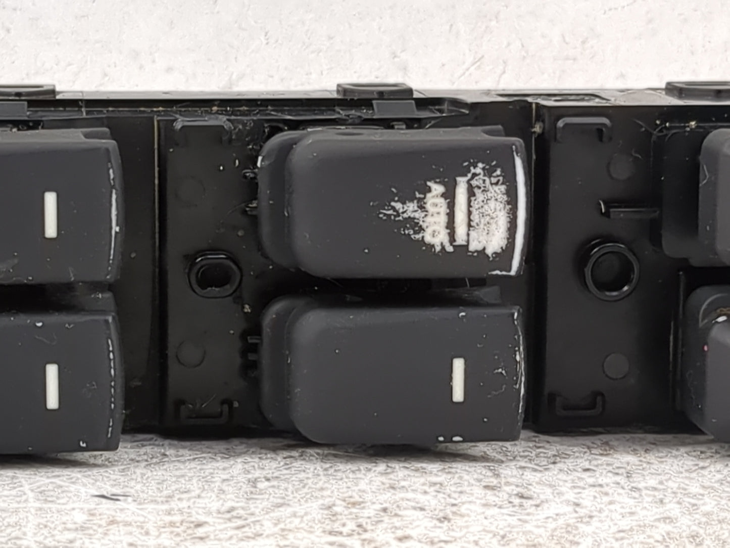 2011-2015 Hyundai Sonata Master Power Window Switch Replacement Driver Side Left P/N:201312050828 Fits OEM Used Auto Parts -