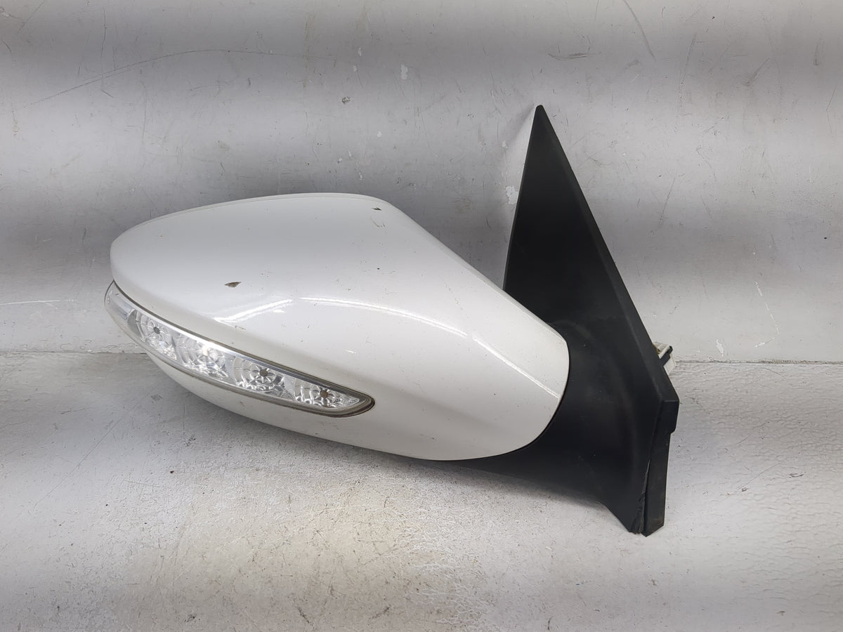 2014 Hyundai Sonata Passenger Side View Mirror - Right Door Mirror OEM Used - Oemusedautoparts1.com