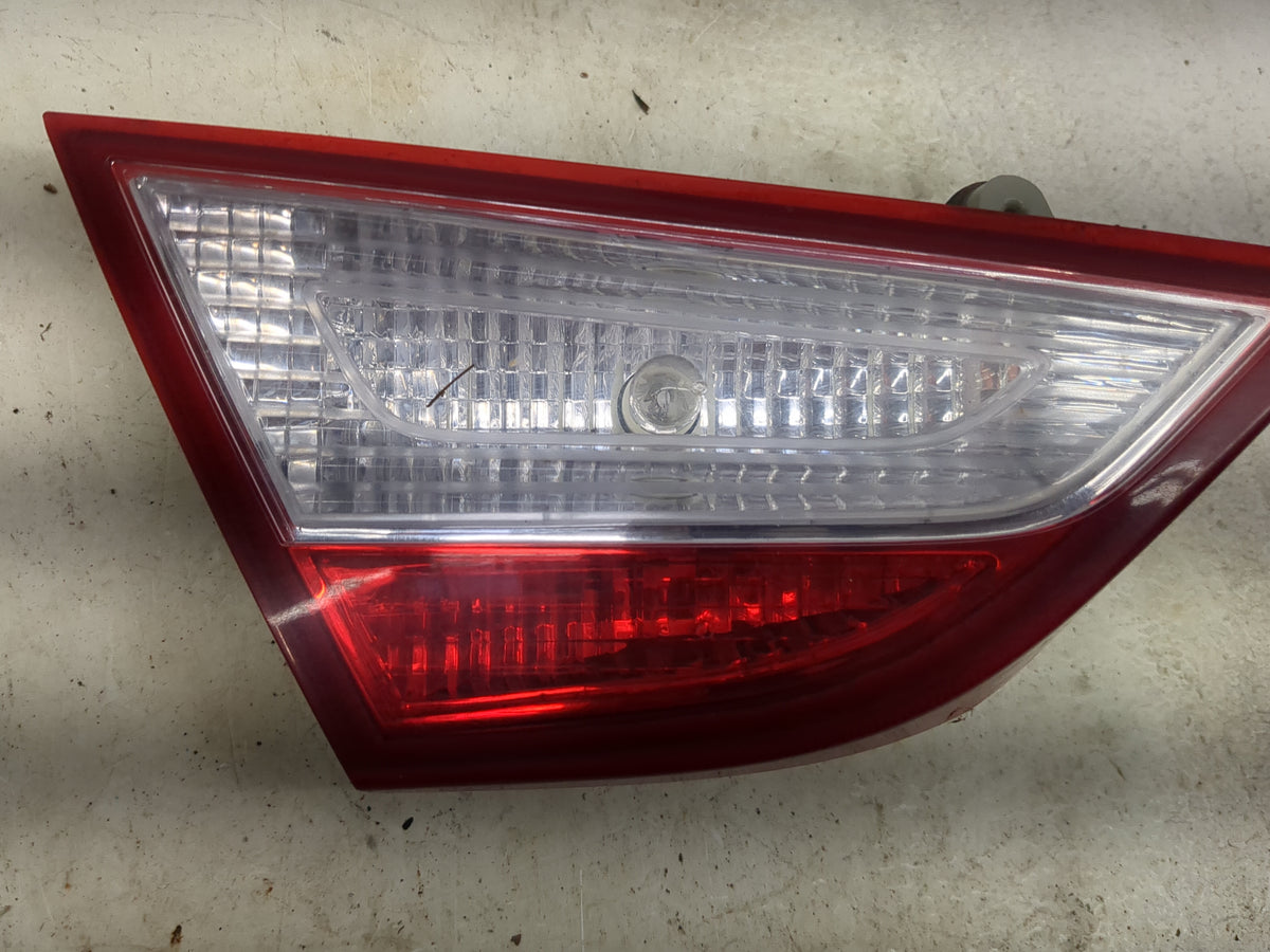 2014-2014 Hyundai Sonata Driver Left Side Deck Lid Mounted Tail Light - Oemusedautoparts1.com