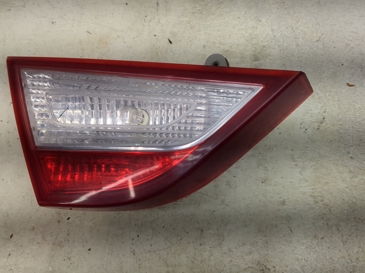 2014-2014 Hyundai Sonata Driver Left Side Deck Lid Mounted Tail Light - Oemusedautoparts1.com