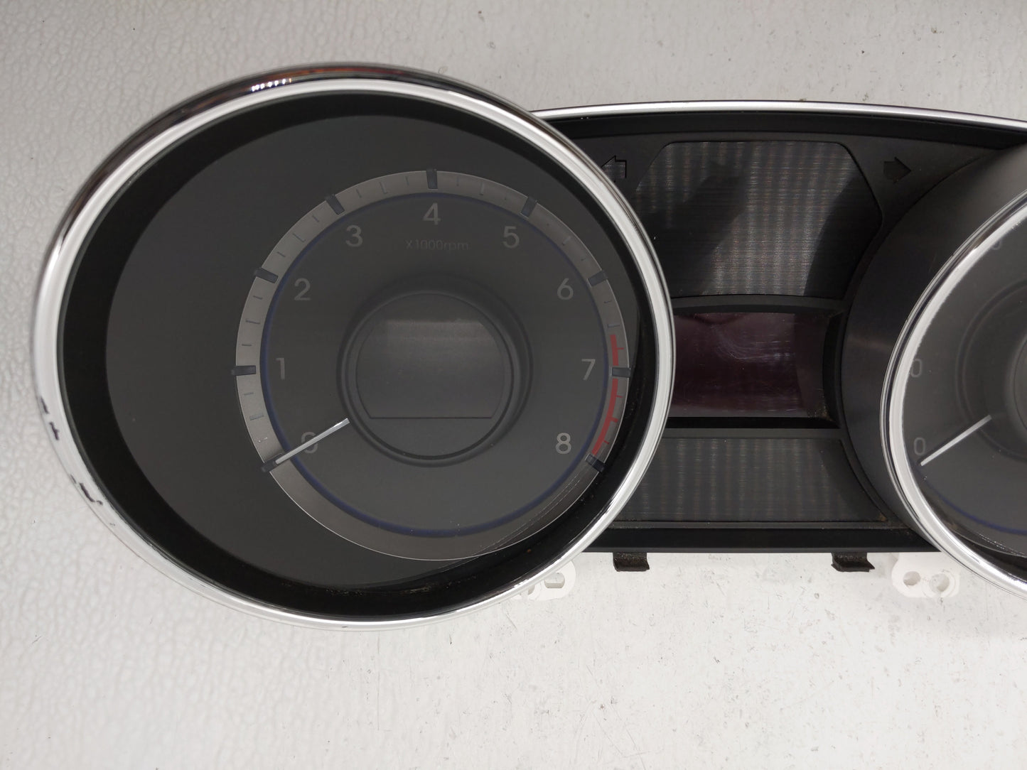 2011-2014 Hyundai Sonata Instrument Cluster Speedometer Gauges P/N:94001-3Q014 94011-3Q010 Fits Fits 2011 2012 2013 2014 OEM