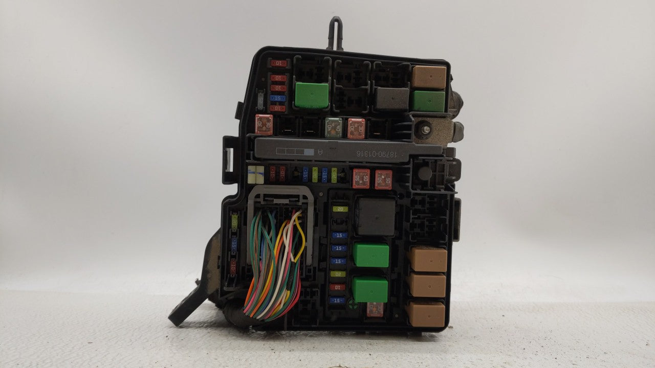 2011-2014 Hyundai Sonata Fusebox Fuse Box Panel Relay Module P/N:VS912003Q071MG VSQFHE2370F0175 Fits Fits 2011 2012 2013 201