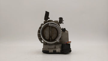 2011-2014 Hyundai Sonata Throttle Body P/N:35100-2G700 Fits Fits 2011 2012 2013 2014 2015 2016 OEM Used Auto Parts - Oemused