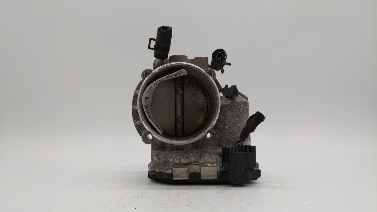 2011-2014 Hyundai Sonata Throttle Body P/N:35100-2G700 Fits Fits 2011 2012 2013 2014 2015 2016 OEM Used Auto Parts - Oemused