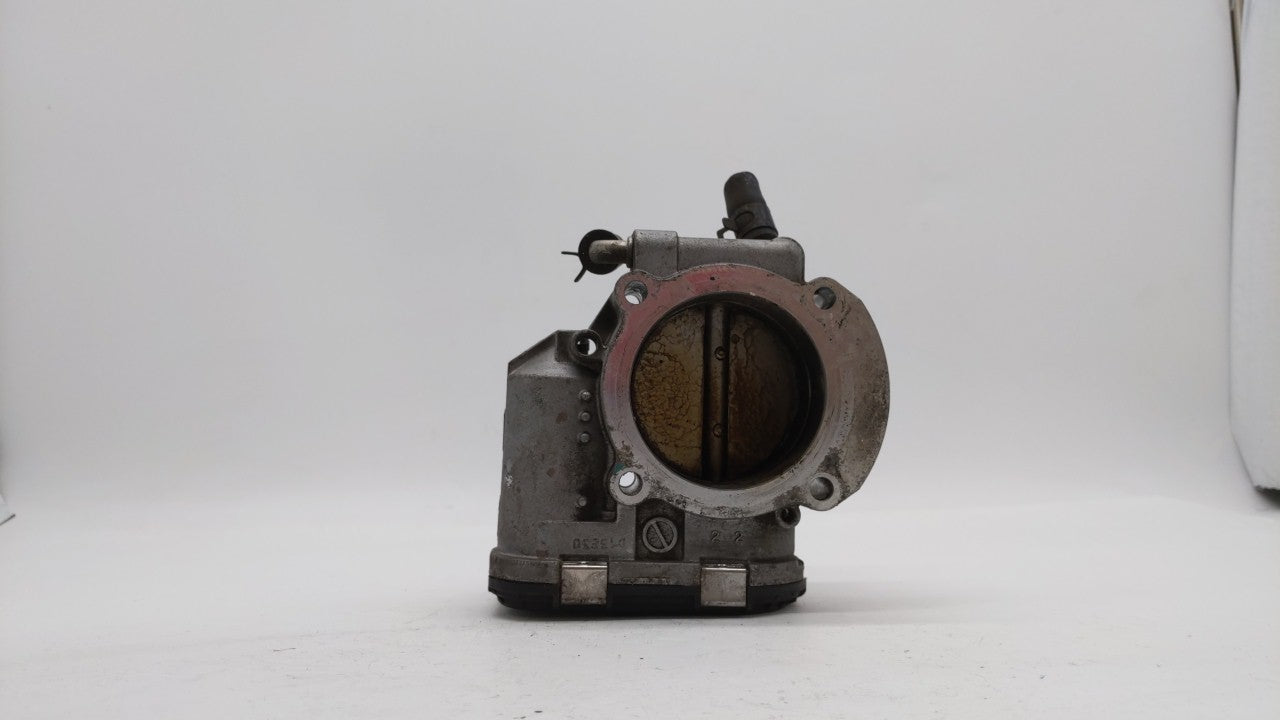 2011-2014 Hyundai Sonata Throttle Body P/N:35100-2G700 Fits Fits 2011 2012 2013 2014 2015 2016 OEM Used Auto Parts - Oemused