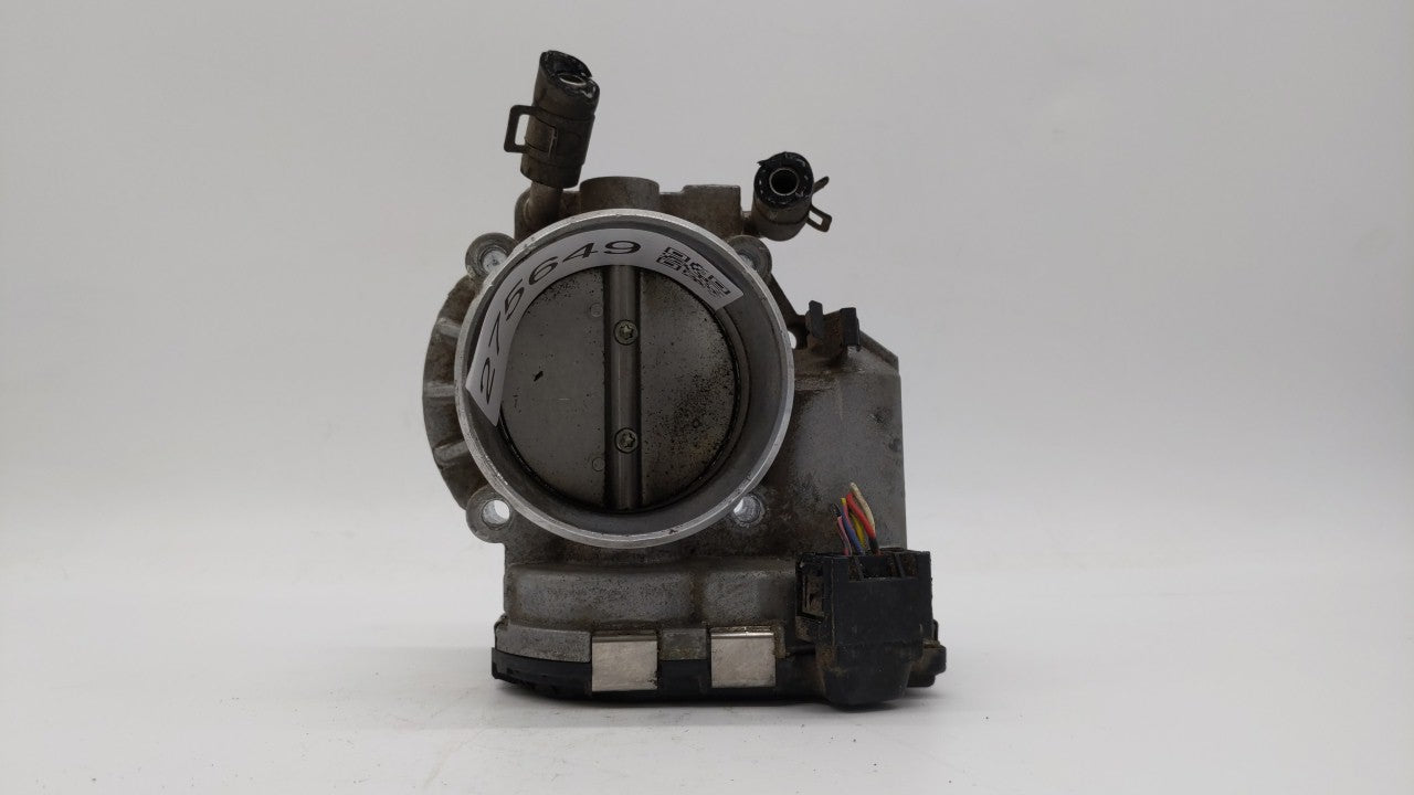 2011-2014 Hyundai Sonata Throttle Body P/N:35100-2G700 Fits Fits 2011 2012 2013 2014 2015 2016 OEM Used Auto Parts - Oemused