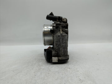 2011-2014 Hyundai Sonata Throttle Body P/N:35100-2G700 Fits Fits 2011 2012 2013 2014 2015 2016 OEM Used Auto Parts