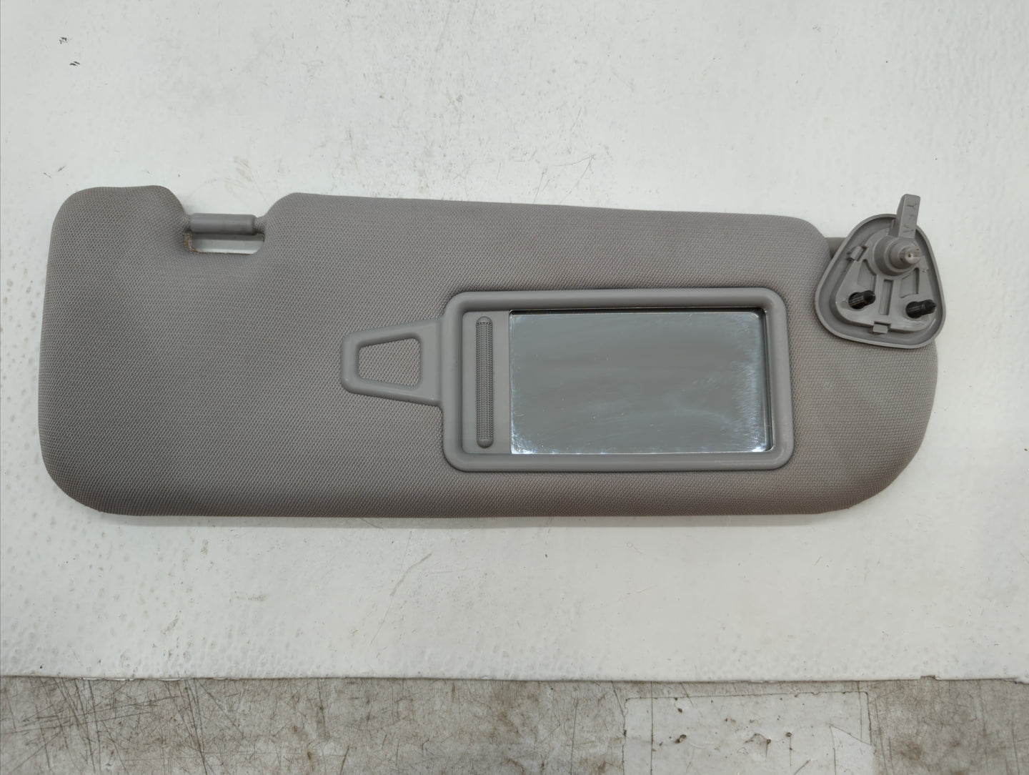 2012-2014 Hyundai Sonata Sun Visor Shade Replacement Passenger Right Mirror Fits Fits 2012 2013 2014 OEM Used Auto Parts - O