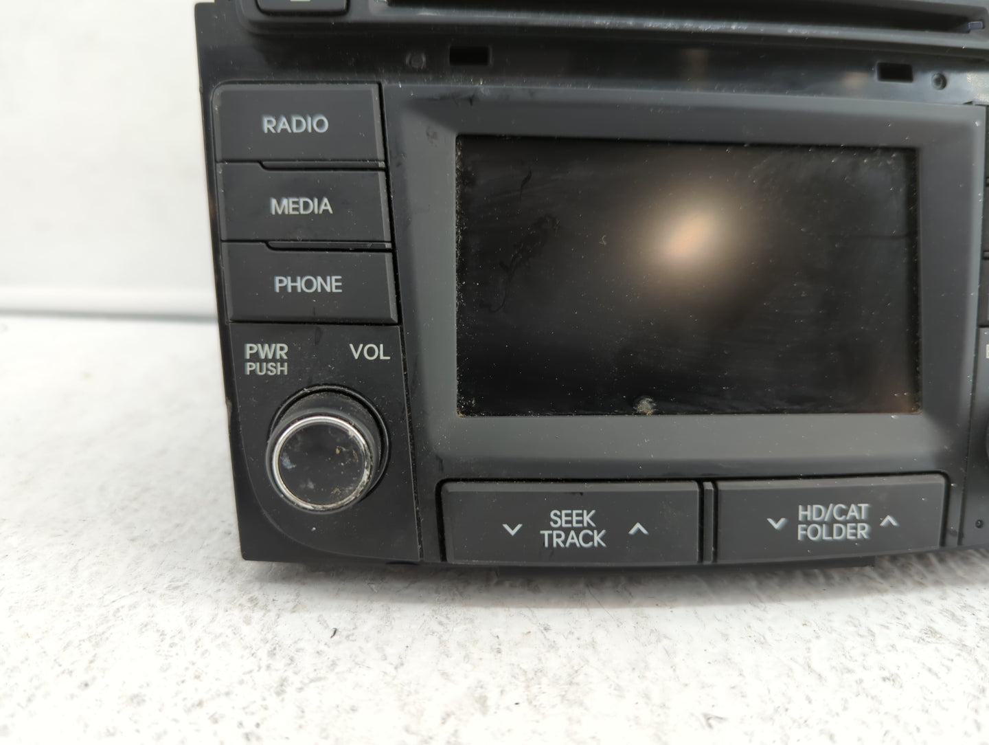 2012-2015 Hyundai Sonata Am Fm Cd Player Radio Receiver - Oemusedautoparts1.com