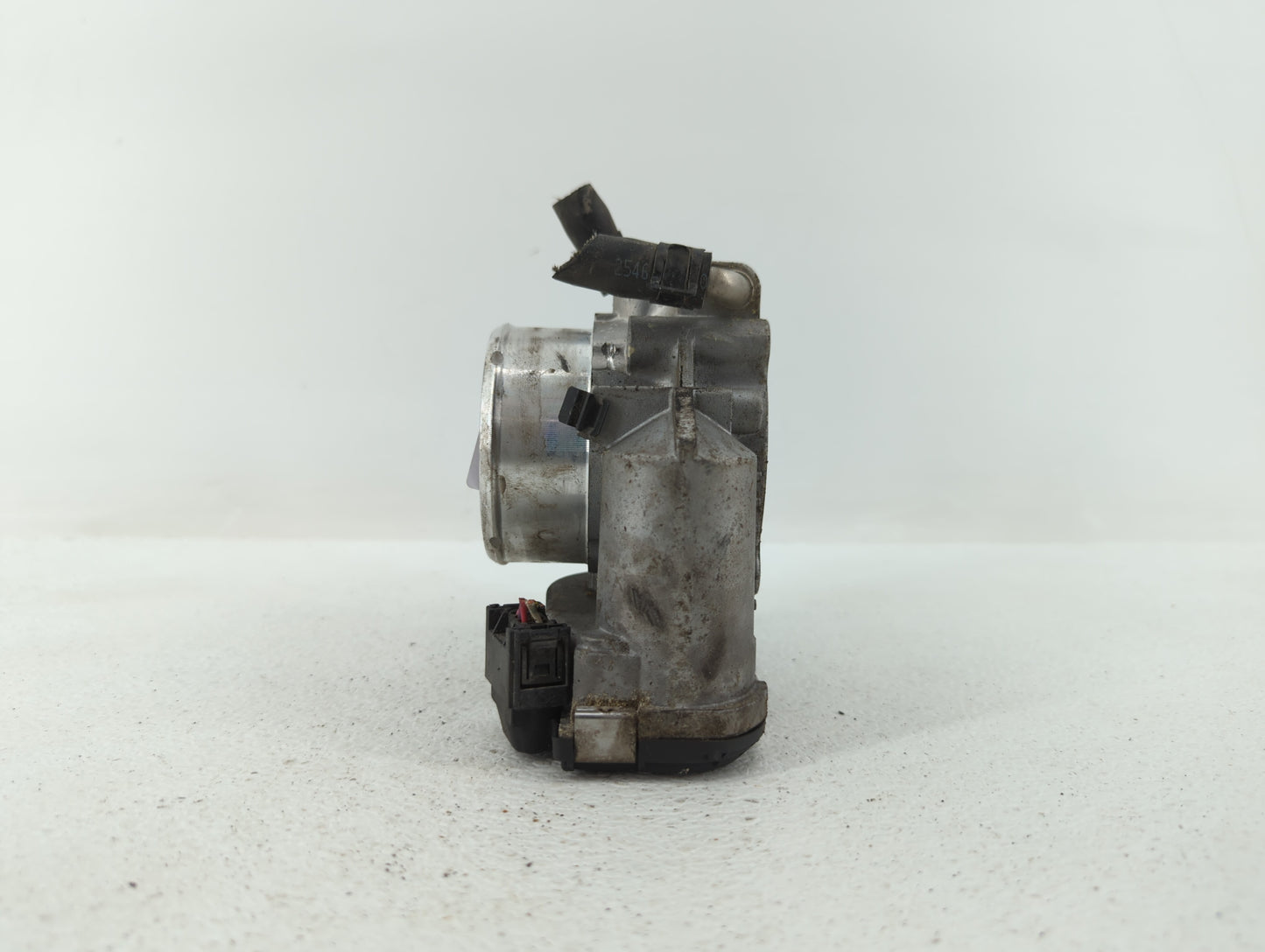 2011-2014 Hyundai Sonata Throttle Body P/N:904501 0001 35100-2G700 Fits Fits 2011 2012 2013 2014 2015 2016 OEM Used Auto Par