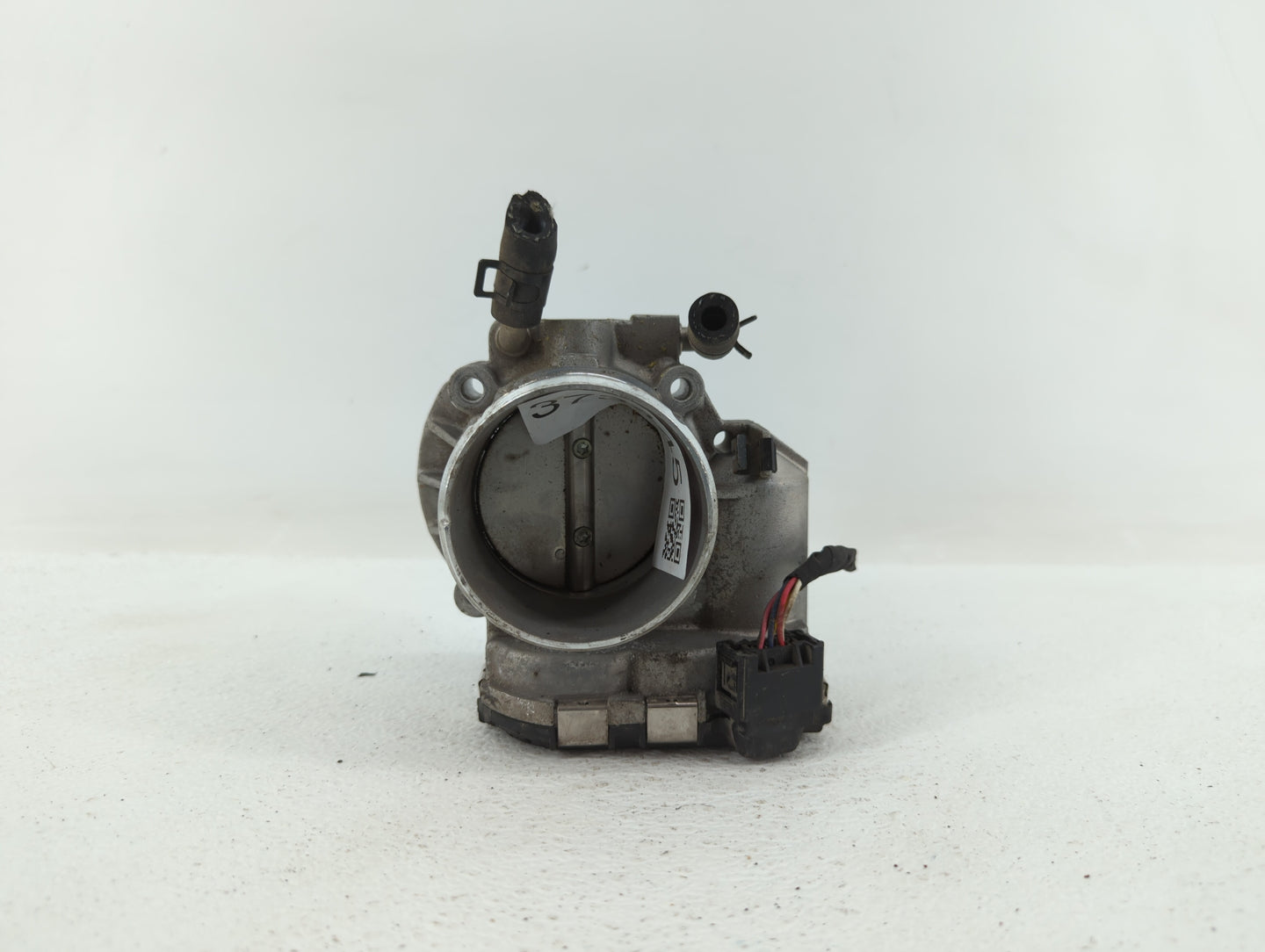 2011-2014 Hyundai Sonata Throttle Body P/N:35100-2G700 Fits Fits 2011 2012 2013 2014 2015 2016 OEM Used Auto Parts - Oemused