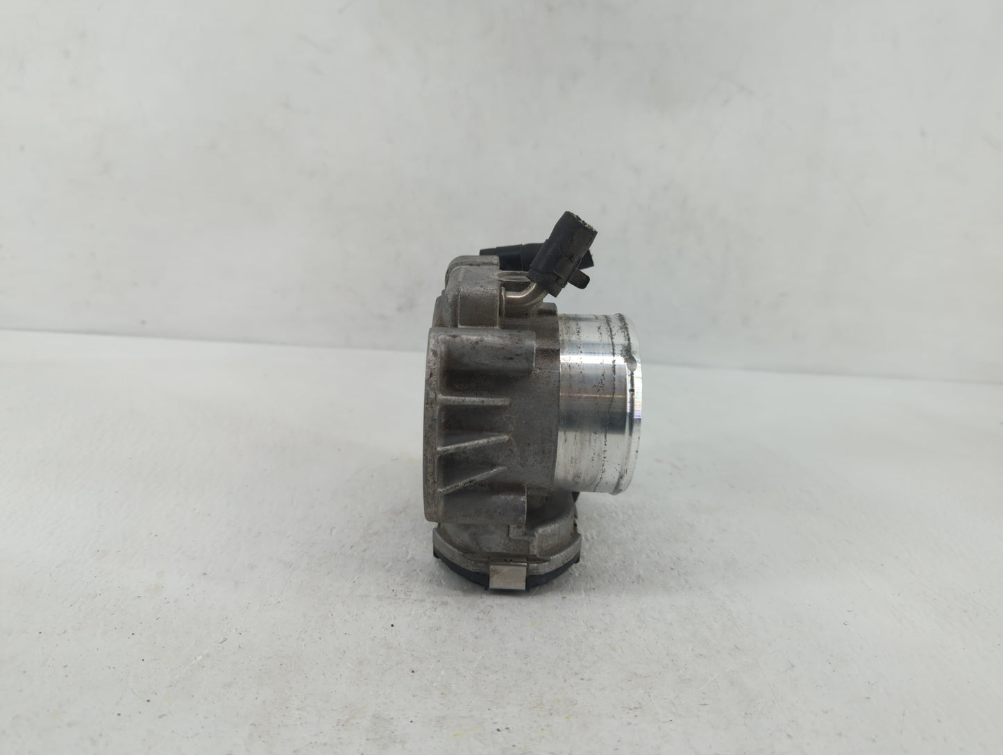 2011-2015 Hyundai Sonata Throttle Body P/N:35100-2G700 35100-2G800, 9045010020 Fits Fits 2011 2012 2013 2014 2015 2016 OEM U