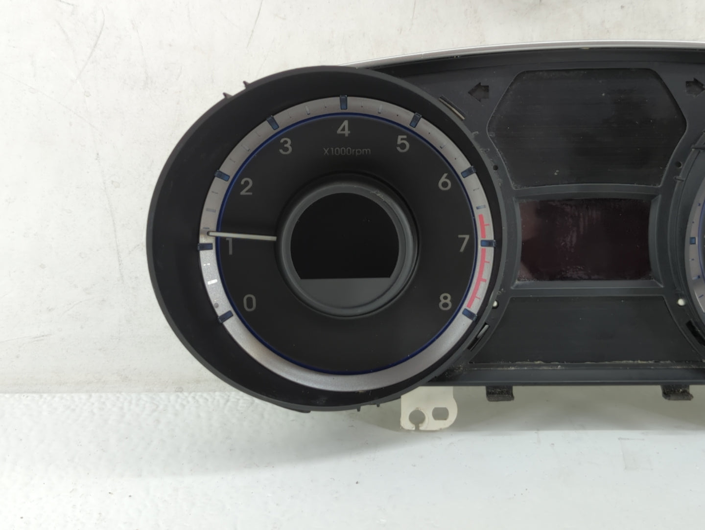 2011-2014 Hyundai Sonata Instrument Cluster Speedometer Gauges P/N:94001-3Q014 94001-3Q010 Fits Fits 2011 2012 2013 2014 OEM