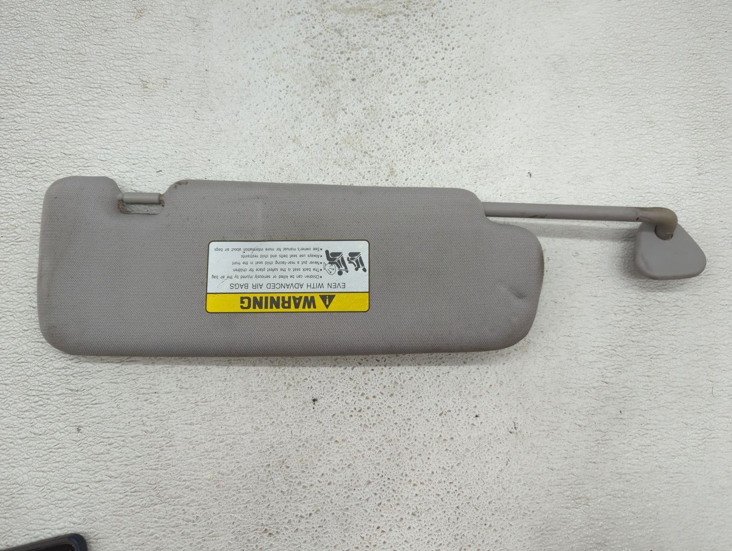 2012-2014 Hyundai Sonata Sun Visor Shade Replacement Driver Left Mirror Fits Fits 2012 2013 2014 OEM Used Auto Parts - Oemus