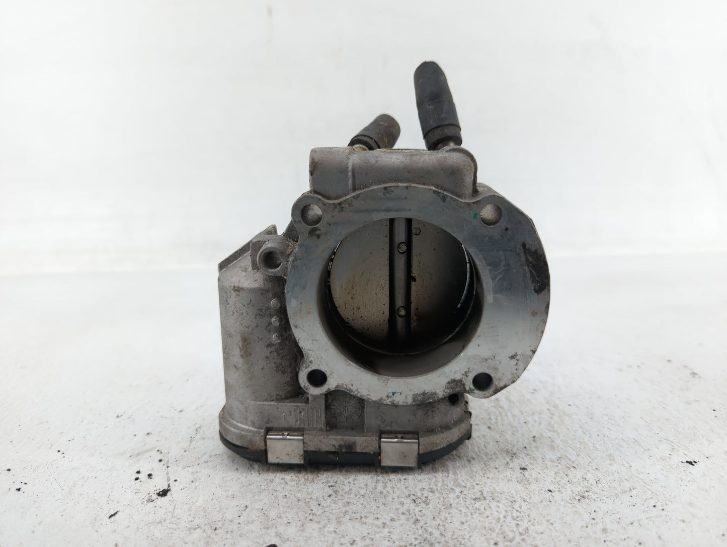 2011-2014 Hyundai Sonata Throttle Body P/N:22030-0T080 35100-2G710 Fits Fits 2011 2012 2013 2014 2015 2016 OEM Used Auto Par