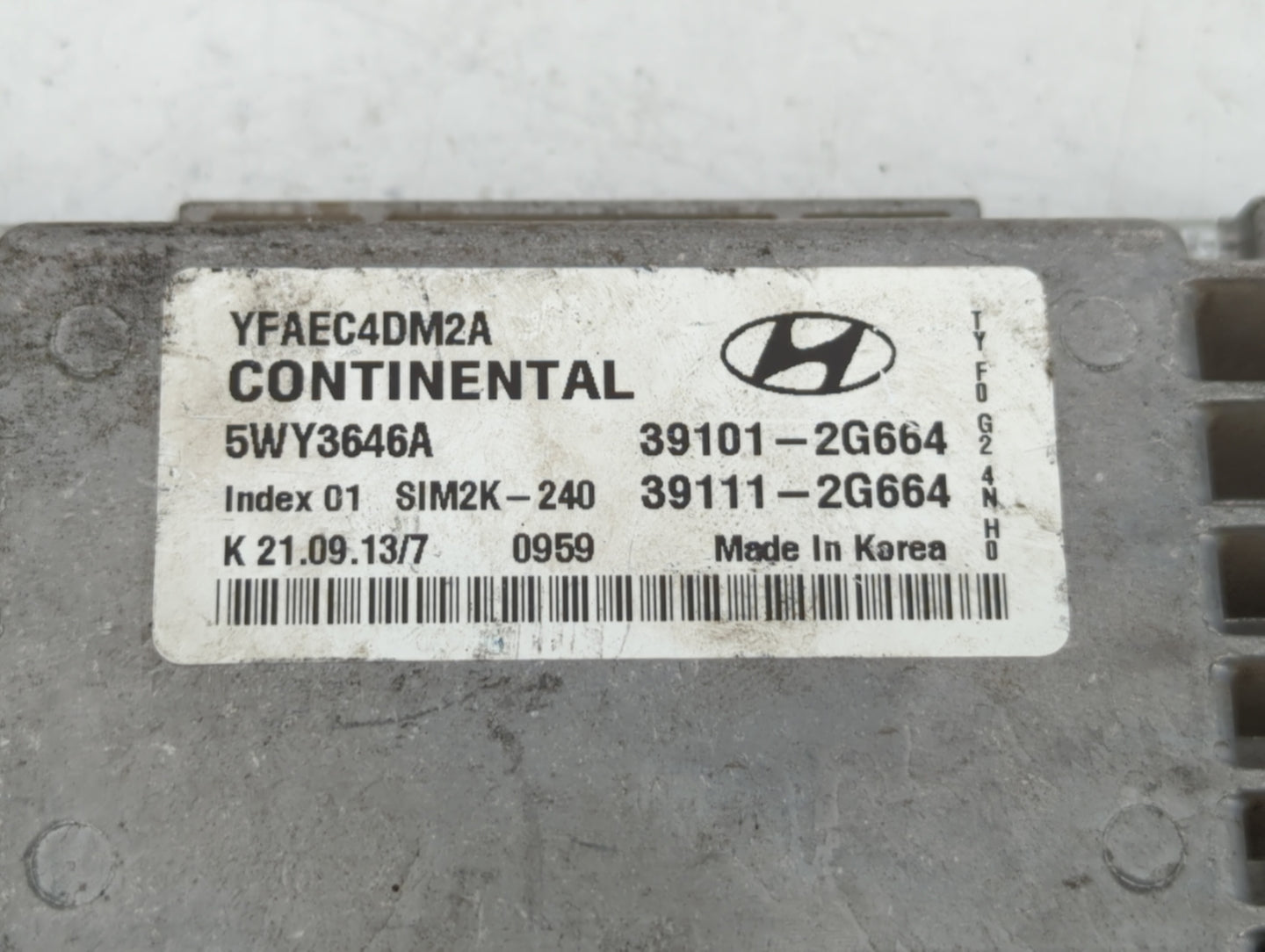 2011-2014 Hyundai Sonata PCM Engine Control Computer ECU ECM PCU OEM P/N:39111-2G661 39101-2G661 Fits Fits 2011 2012 2013 20