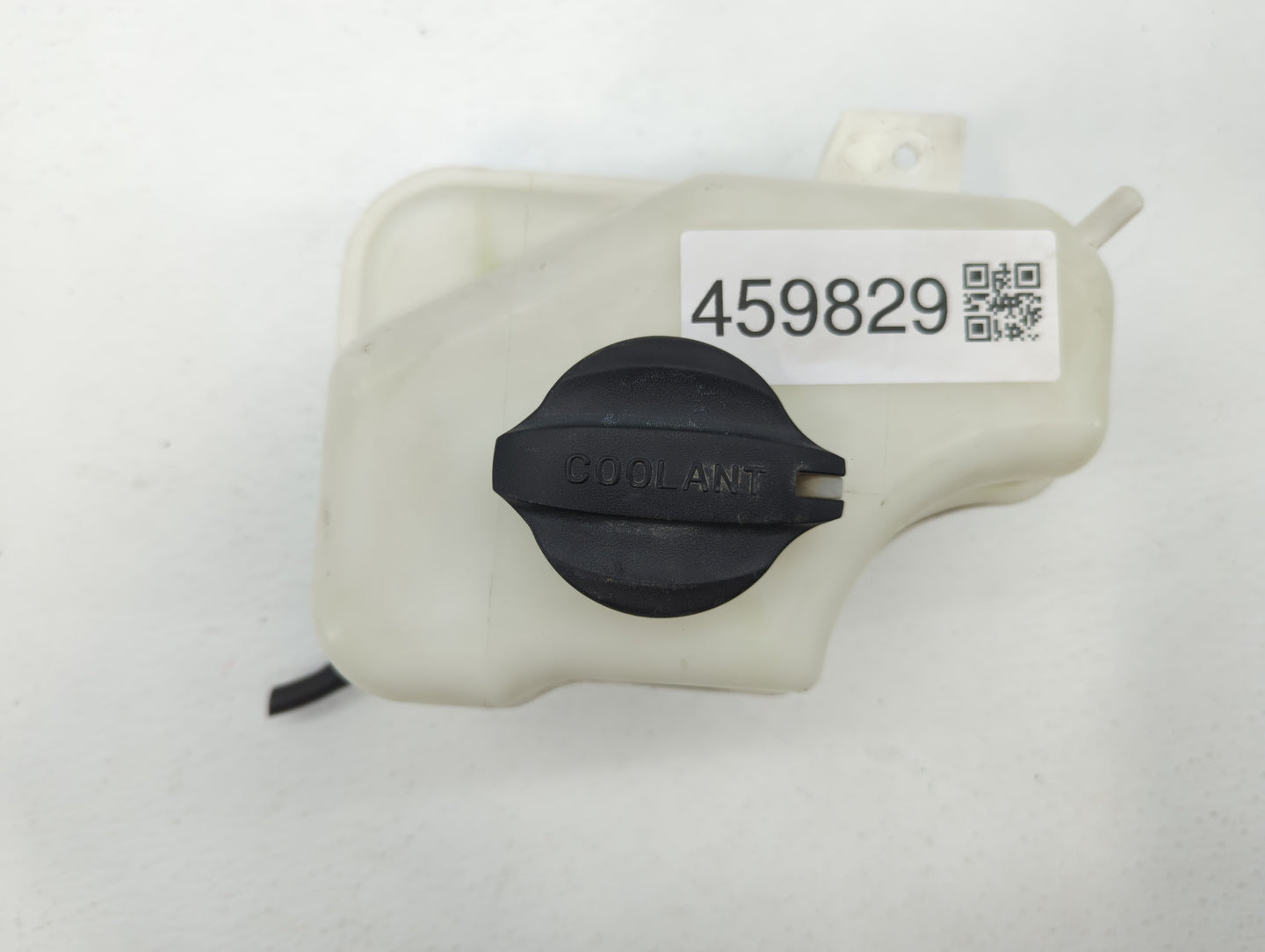 Hyundai Sonata Windshield Washer Fluid Reservoir Bottle Oem - Oemusedautoparts1.com
