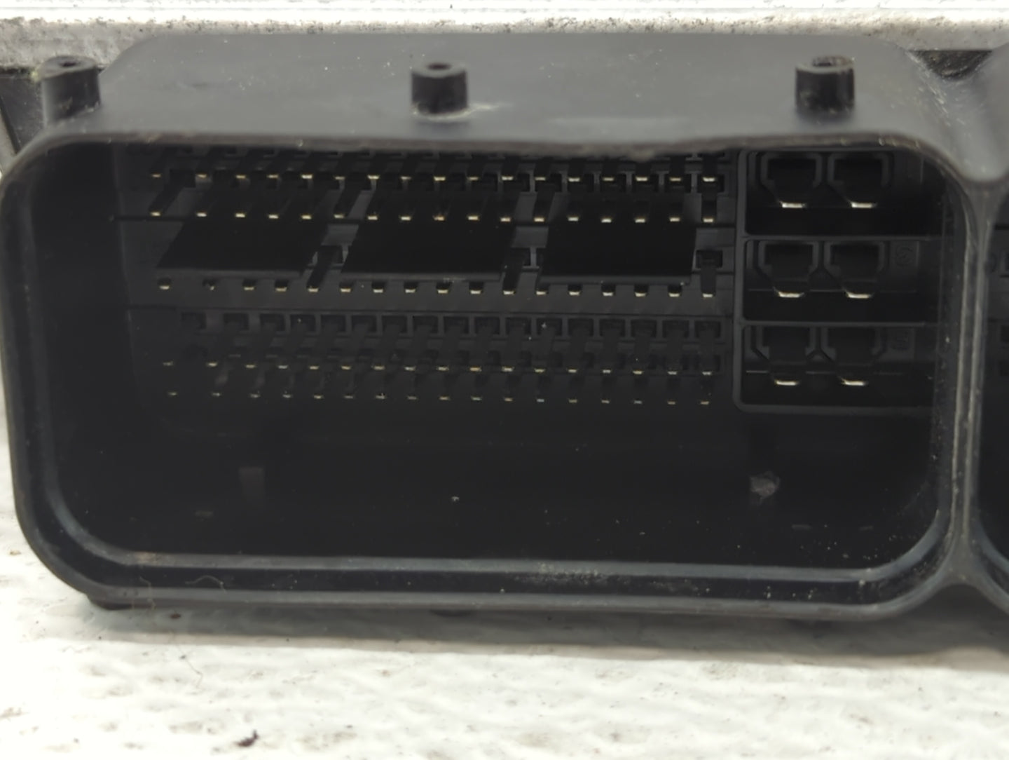 2011-2014 Hyundai Sonata PCM Engine Control Computer ECU ECM PCU OEM P/N:39111-2G662 39101-2G662 Fits Fits 2011 2012 2013 20