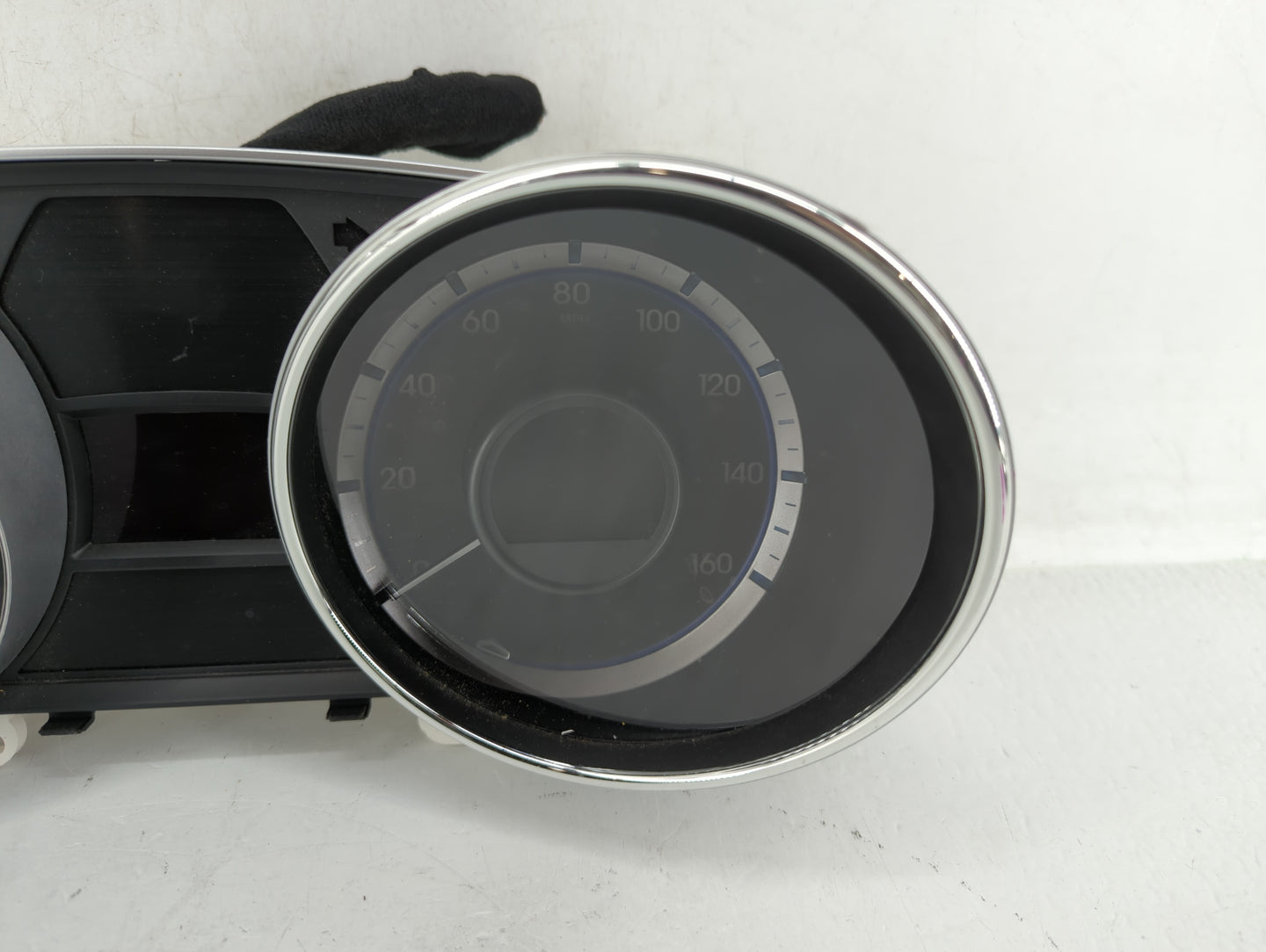 2011-2014 Hyundai Sonata Instrument Cluster Speedometer Gauges P/N:94001-3Q014 94001-3Q010 Fits Fits 2011 2012 2013 2014 OEM
