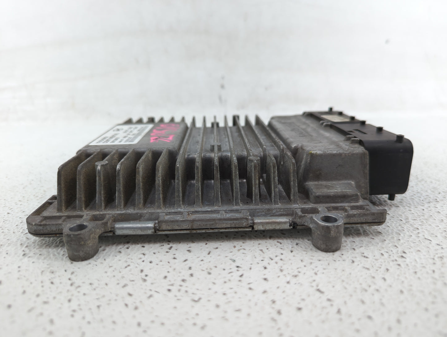 2011-2014 Hyundai Sonata PCM Engine Control Computer ECU ECM PCU OEM P/N:39101-2G669 Fits Fits 2011 2012 2013 2014 OEM Used 