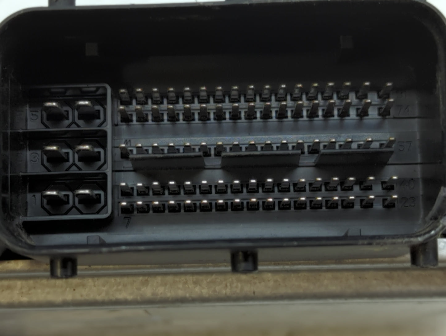 2011-2014 Hyundai Sonata PCM Engine Control Computer ECU ECM PCU OEM P/N:39111-2G669 39101-2G669 Fits Fits 2011 2012 2013 20