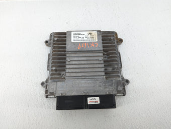 compare product 2011-2014 Hyundai Sonata PCM Engine Control Computer ECU ECM PCU OEM P/N:39111-2G664 39101-2G664 Fits Fits 2011 2012 2013 2014 OEM Used Auto Parts
