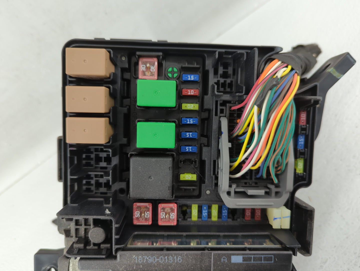 2011-2014 Hyundai Sonata Fusebox Fuse Box Panel Relay Module P/N:91950-3S712 VS912003Q072 Fits Fits 2011 2012 2013 2014 OEM 