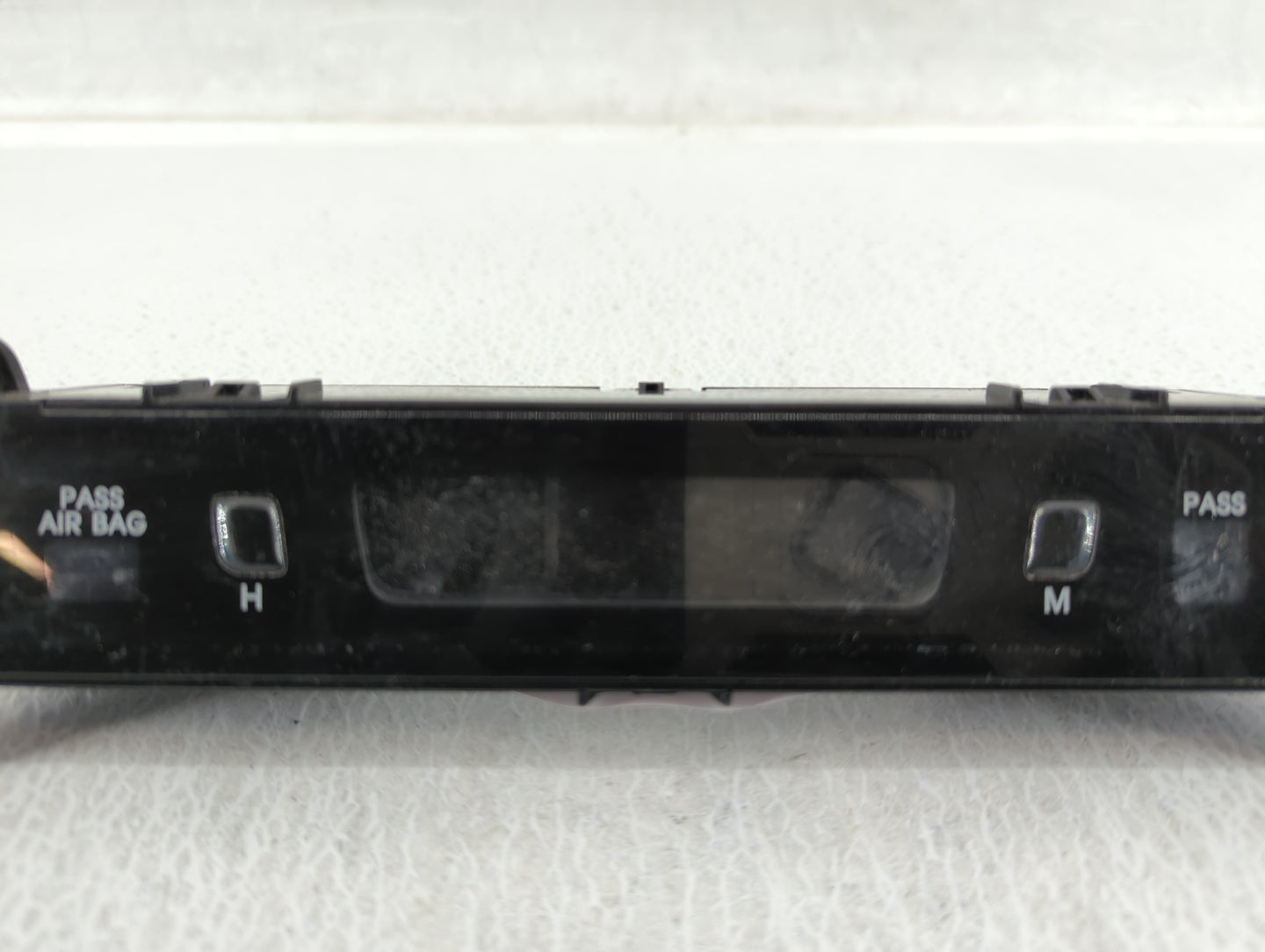 2014 Hyundai Sonata Climate Control Module Temperature AC/Heater Replacement P/N:97250-3Q030 Fits OEM Used Auto Parts - Oemu