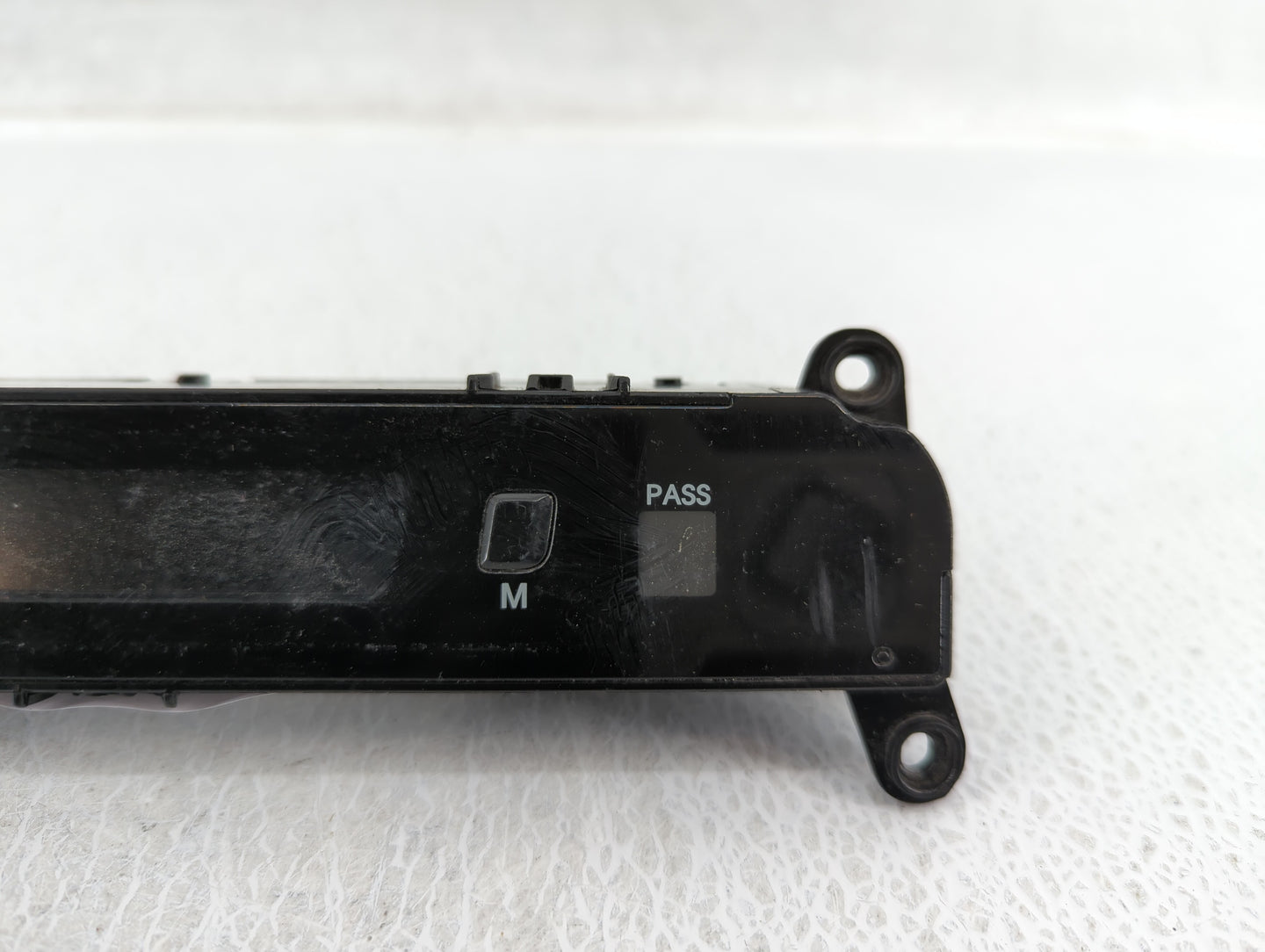 2014 Hyundai Sonata Climate Control Module Temperature AC/Heater Replacement P/N:97250-3Q030 Fits OEM Used Auto Parts - Oemu