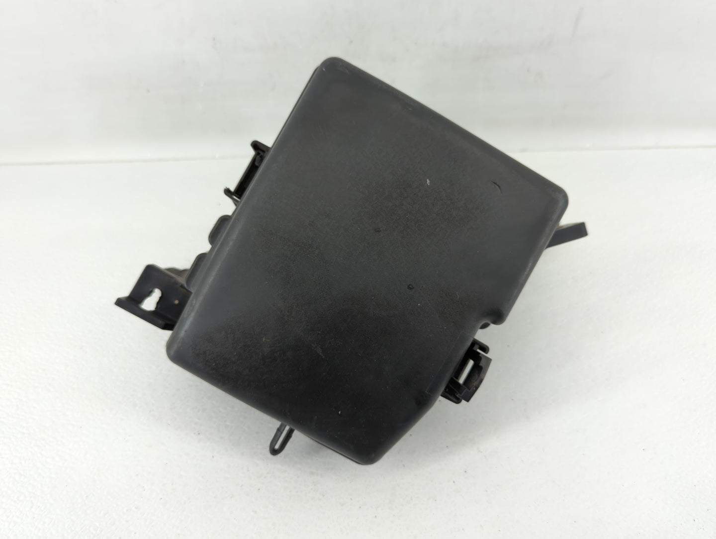 2011-2014 Hyundai Sonata Fusebox Fuse Box Panel Relay Module P/N:91950-3S712 VS912003Q072 Fits Fits 2011 2012 2013 2014 OEM 