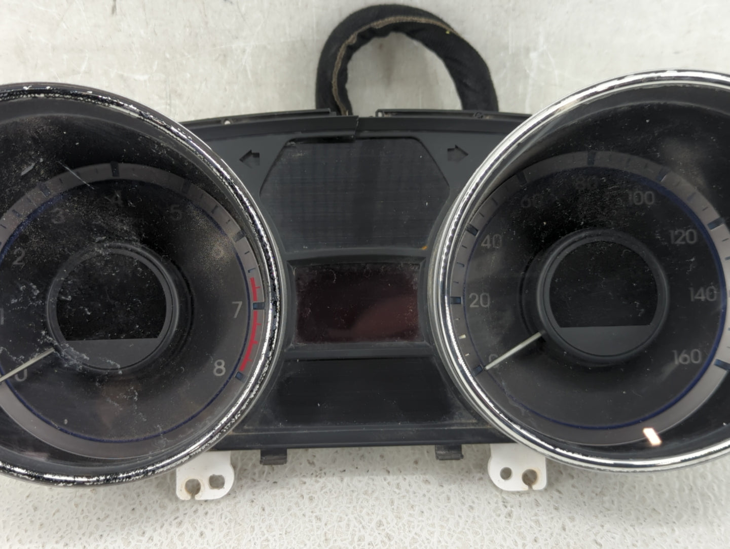 2011-2014 Hyundai Sonata Instrument Cluster Speedometer Gauges P/N:94001-3Q015 Miles: Fits Fits 2011 2012 2013 2014 OEM Used