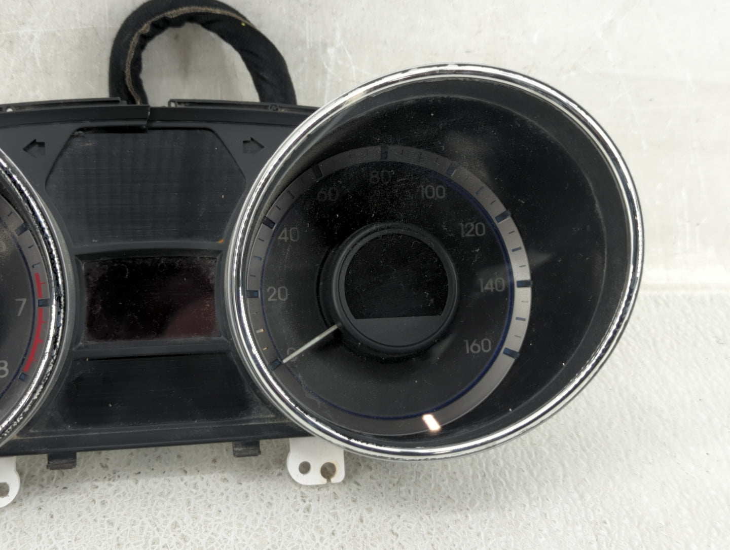 2011-2014 Hyundai Sonata Instrument Cluster Speedometer Gauges P/N:94001-3Q015 Miles: Fits Fits 2011 2012 2013 2014 OEM Used