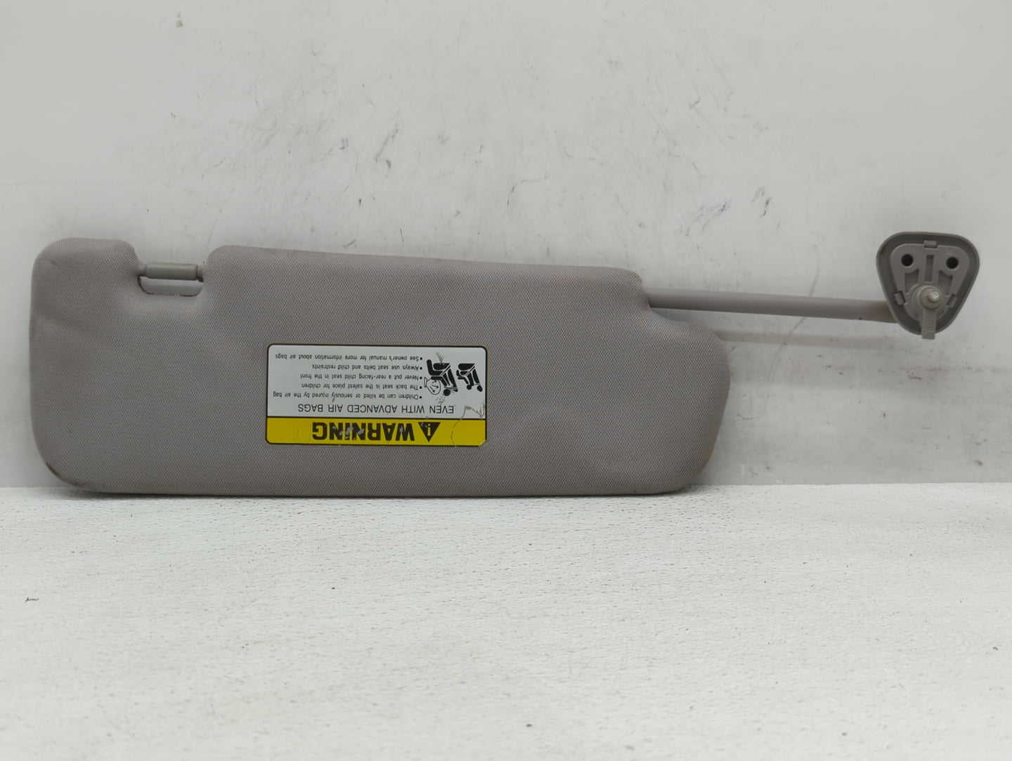 2012-2014 Hyundai Sonata Sun Visor Shade Replacement Driver Left Mirror Fits Fits 2012 2013 2014 OEM Used Auto Parts - Oemus