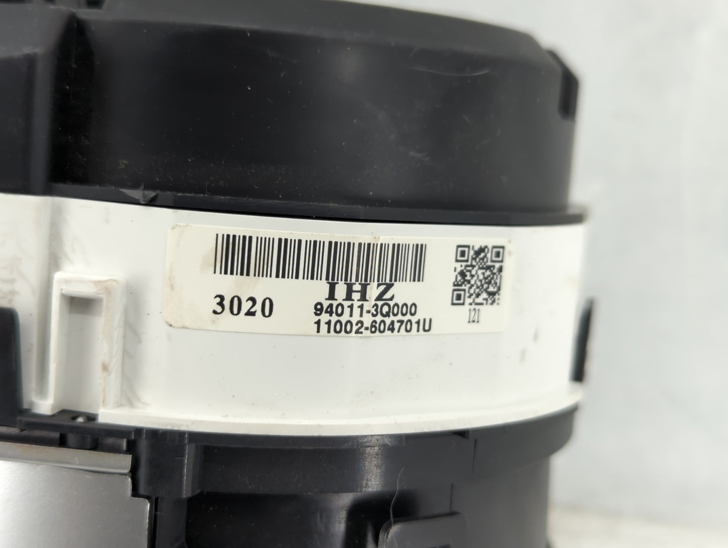 2014 Hyundai Sonata Instrument Cluster Speedometer Gauges P/N:94011-3Q000 Fits OEM Used Auto Parts - Oemusedautoparts1.com