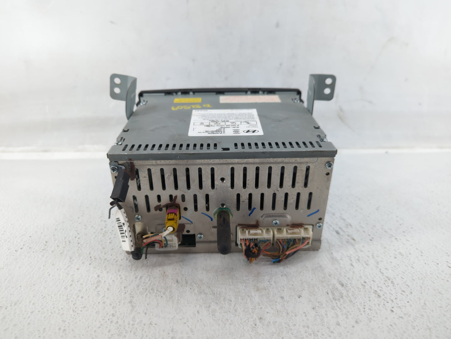 2012-2014 Hyundai Sonata Am Fm Cd Player Radio Receiver - Oemusedautoparts1.com