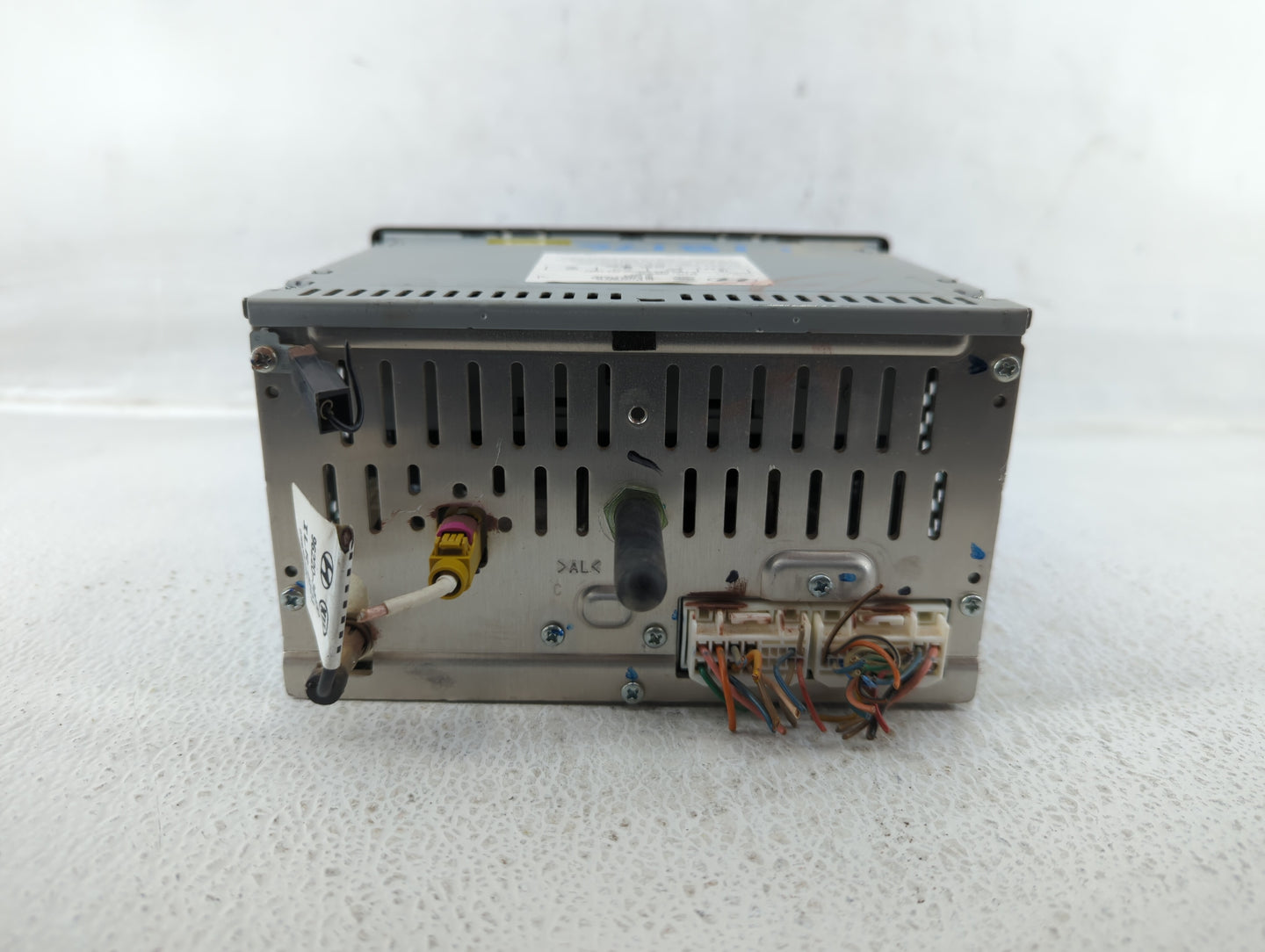 2013-2014 Hyundai Sonata Am Fm Cd Player Radio Receiver - Oemusedautoparts1.com