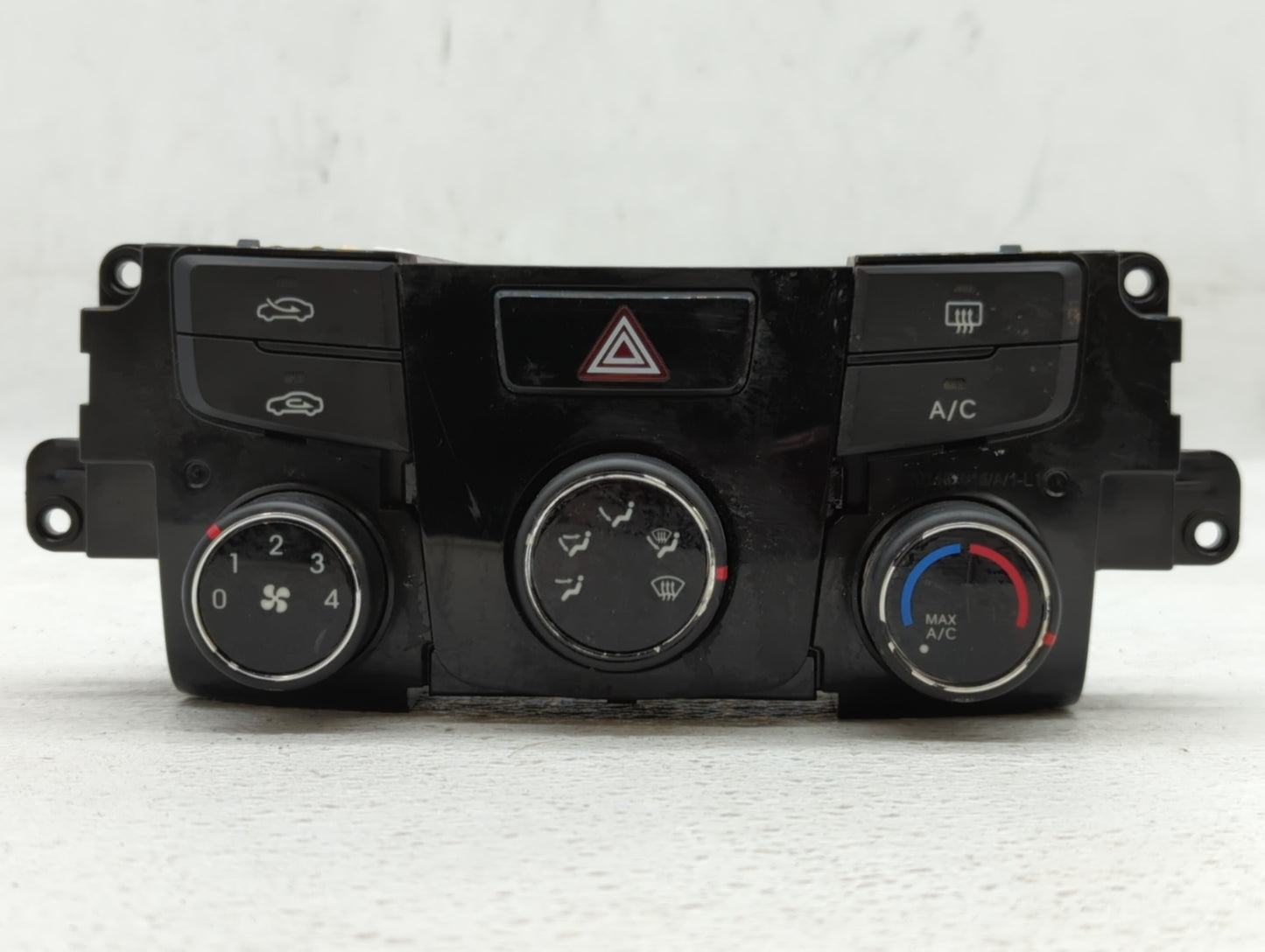 2014 Hyundai Sonata Climate Control Module Temperature AC/Heater Replacement P/N:97250-3Q001 97250-3SXXX, 97250-3QXXX Fits O