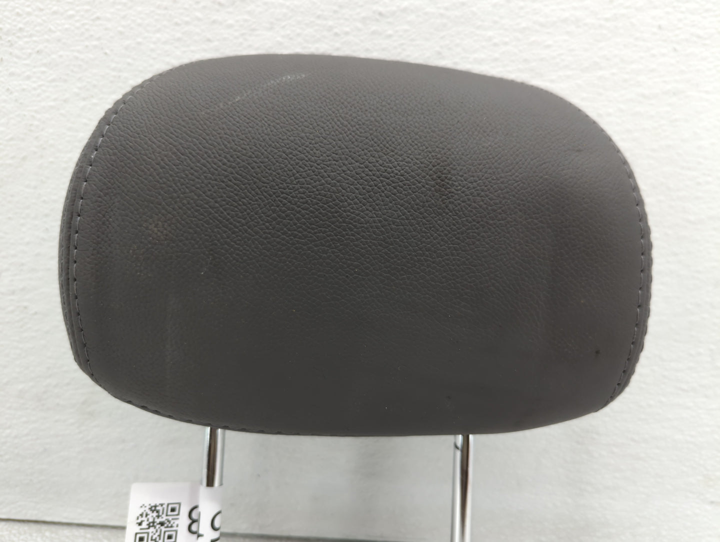 2013-2014 Hyundai Sonata Headrest Head Rest Front Driver Passenger Seat - Oemusedautoparts1.com