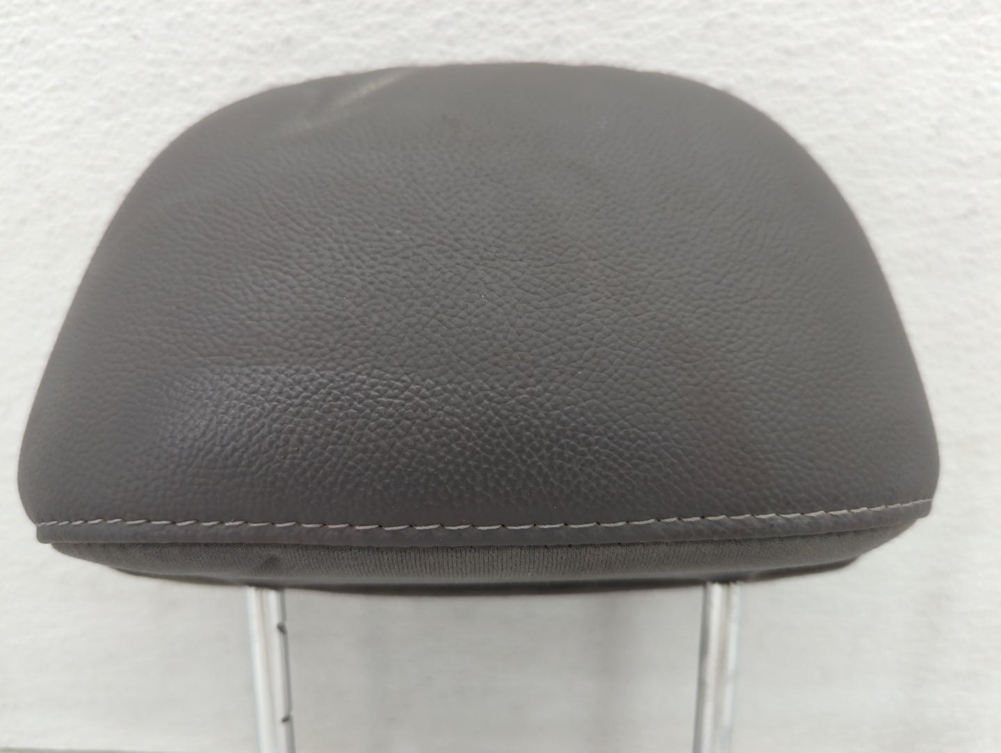 2013-2014 Hyundai Sonata Headrest Head Rest Front Driver Passenger Seat - Oemusedautoparts1.com