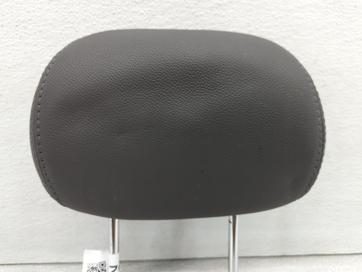2013-2014 Hyundai Sonata Headrest Head Rest Front Driver Passenger Seat - Oemusedautoparts1.com