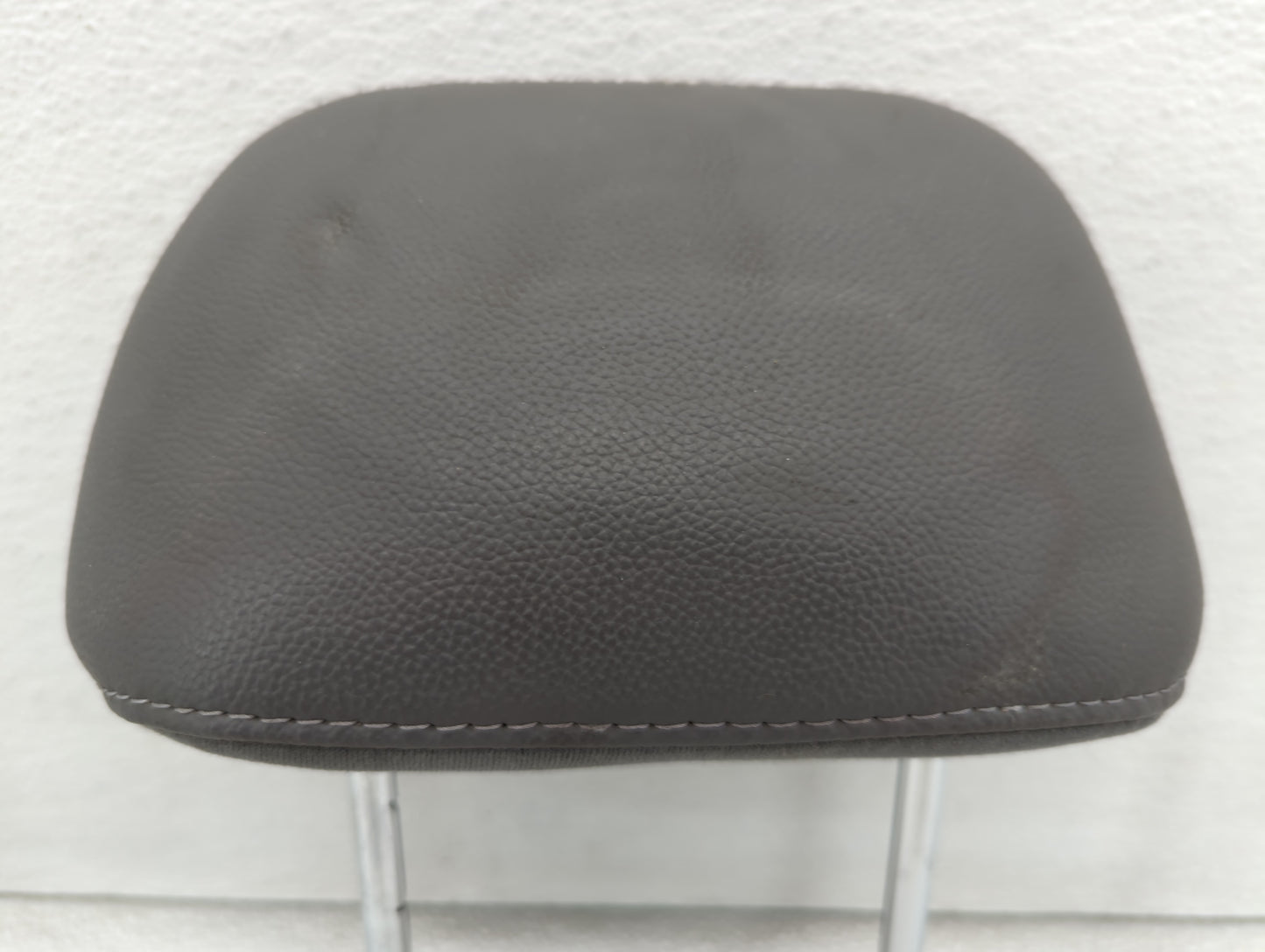 2013-2014 Hyundai Sonata Headrest Head Rest Front Driver Passenger Seat - Oemusedautoparts1.com
