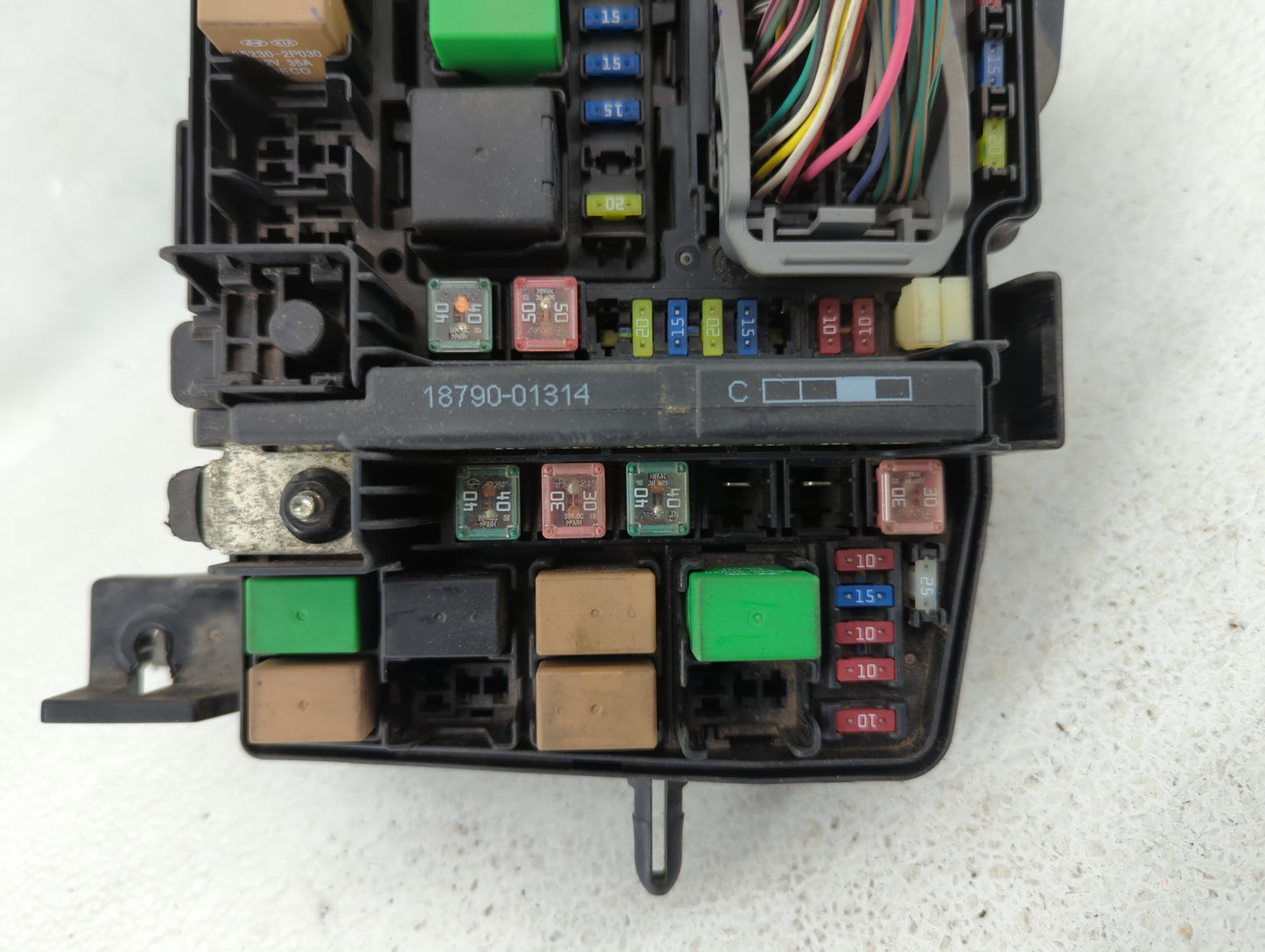 2011-2014 Hyundai Sonata Fusebox Fuse Box Panel Relay Module P/N:91950-3S741 Fits Fits 2011 2012 2013 2014 OEM Used Auto Par