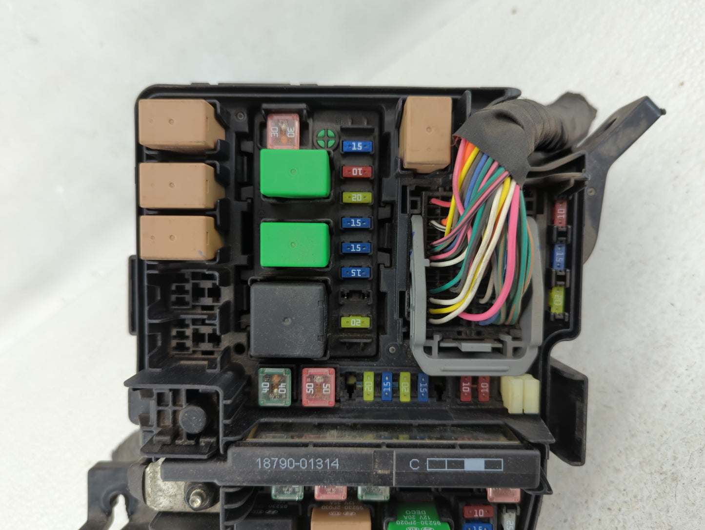 2011-2014 Hyundai Sonata Fusebox Fuse Box Panel Relay Module P/N:91950-3S741 Fits Fits 2011 2012 2013 2014 OEM Used Auto Par