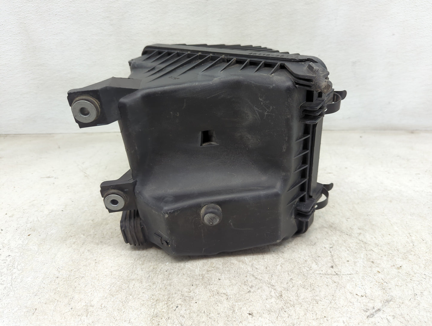 2011-2014 Hyundai Sonata Air Cleaner Intake-duct Hose Tube - Oemusedautoparts1.com