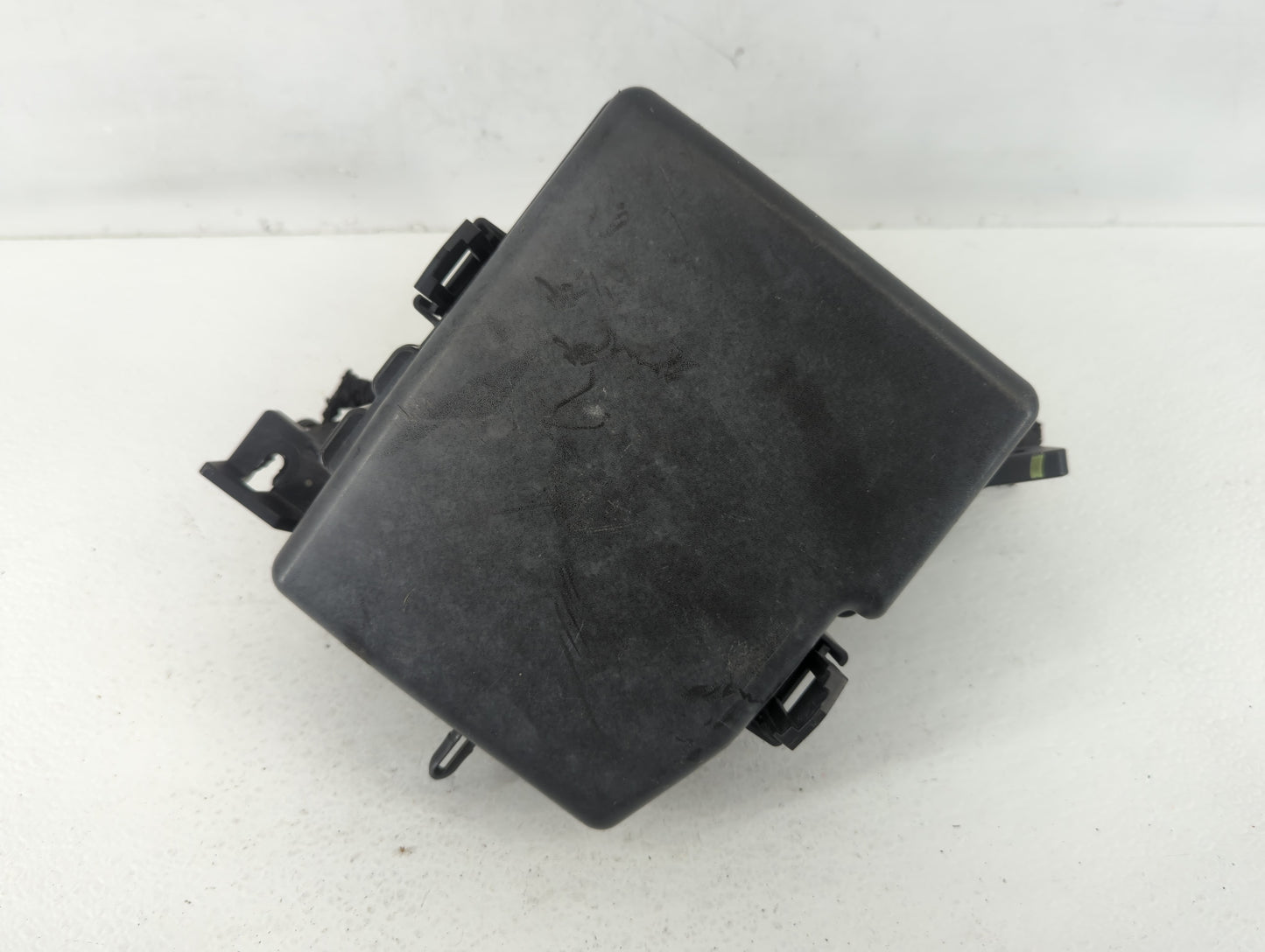 2011-2014 Hyundai Sonata Fusebox Fuse Box Panel Relay Module P/N:91950-3S741 Fits Fits 2011 2012 2013 2014 OEM Used Auto Par