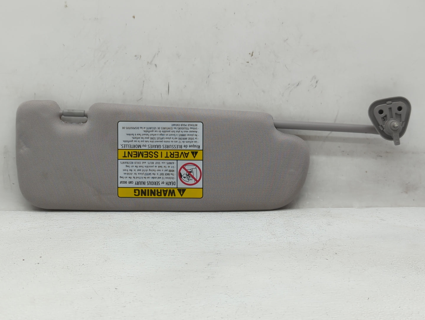 2011-2014 Hyundai Sonata Sun Visor Shade Replacement Driver Left Mirror Fits Fits 2011 2012 2013 2014 OEM Used Auto Parts - 