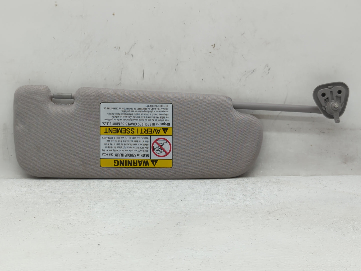 2011-2014 Hyundai Sonata Sun Visor Shade Replacement Driver Left Mirror Fits Fits 2011 2012 2013 2014 OEM Used Auto Parts - 